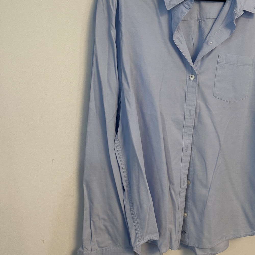 Universal Thread Sky Blue Button Down Shirt - image 3